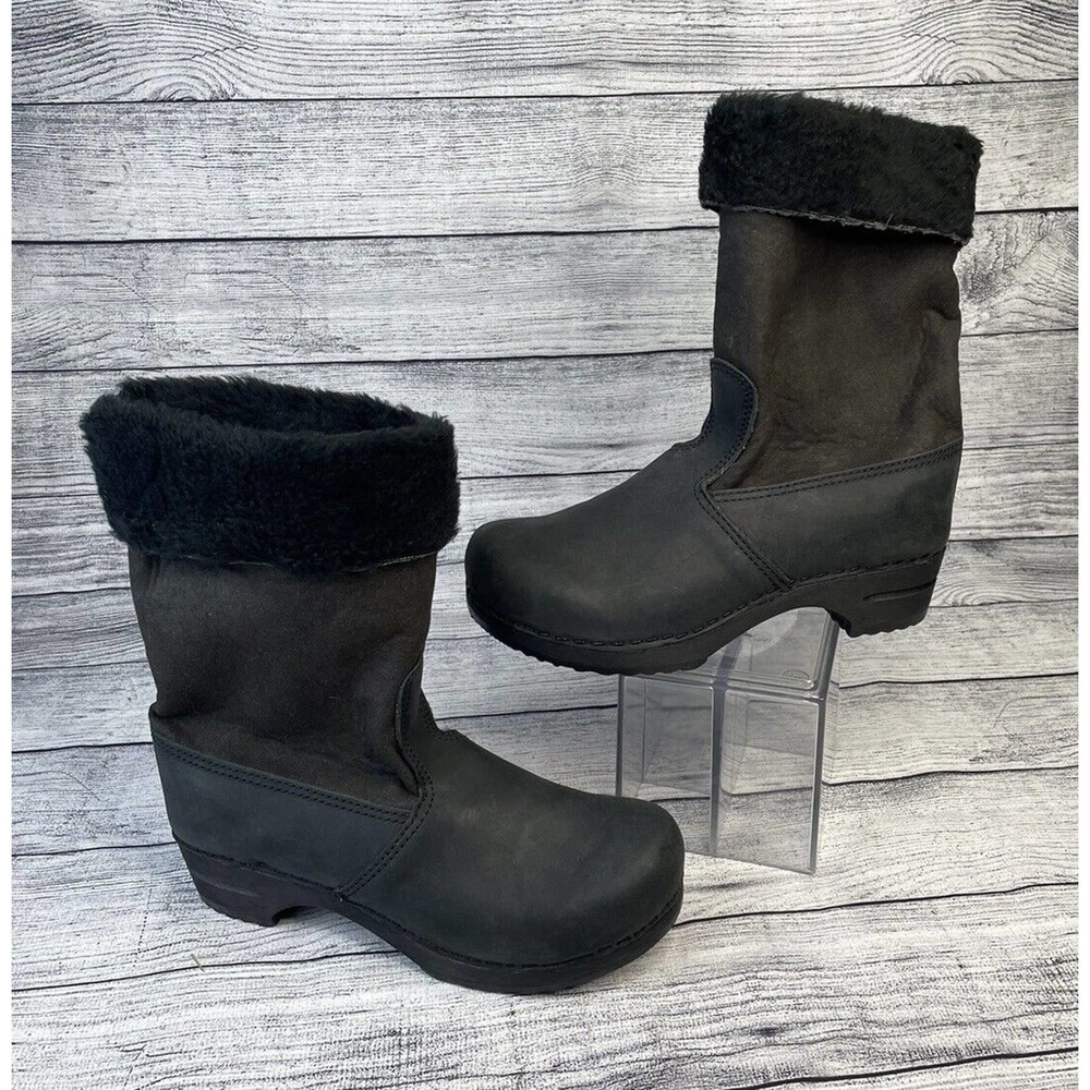 Sanita Women’s Pull On Shearling Lined Suede Clog Winter Boot Black Size 37